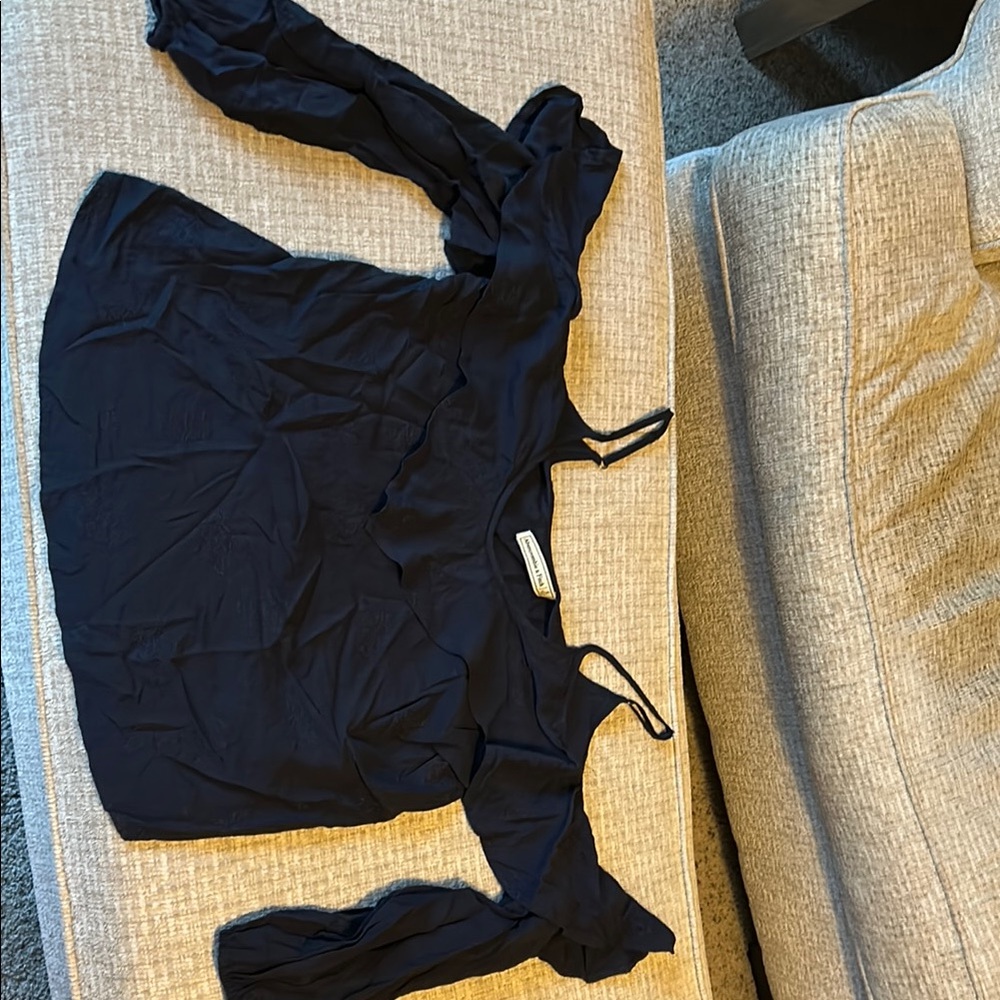Abercrombie Navy Blue Off-Shoulder Blouse